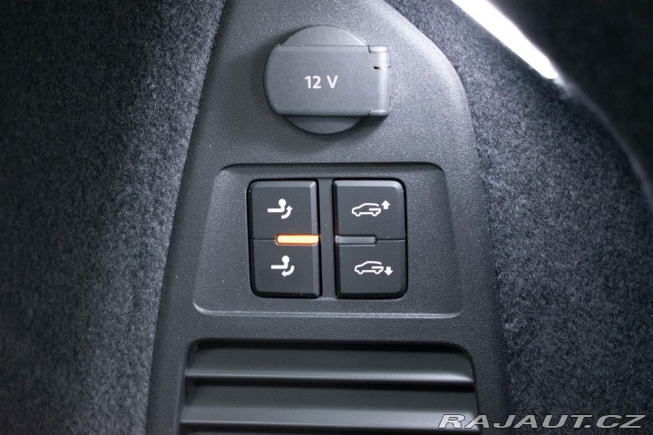 Volkswagen Touareg 3.0 TDI R-LINE*TAŽNÉ*DPH* 2023