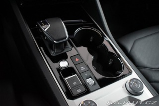 Volkswagen Touareg 3.0 TDI R-LINE*TAŽNÉ*DPH* 2023
