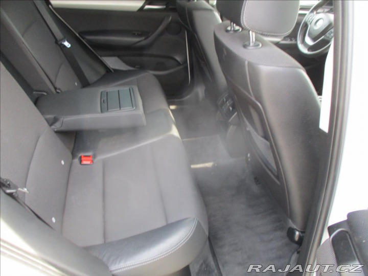 BMW X3 3,0 35i X-drive 225kw DPH 2011