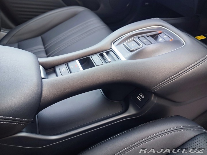 Honda ZR-V 2.0e:HEV 135kW ADVANCE 2025