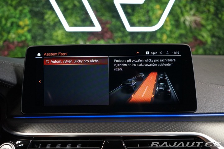 BMW 5 M550i*xDRIVE*TAŽ*360*H/K* 2022