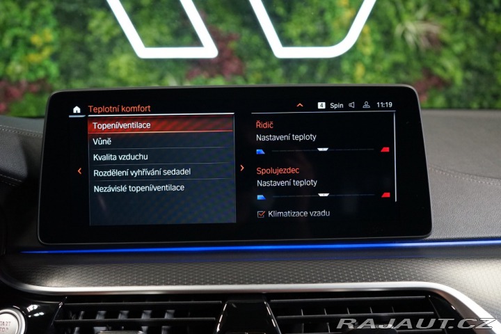 BMW 5 M550i*xDRIVE*TAŽ*360*H/K* 2022