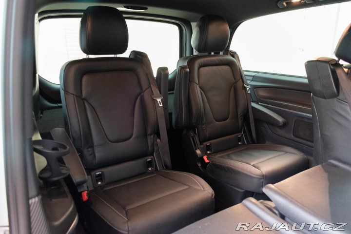 Mercedes-Benz V 300d 4x4*AIRMATIC*AMG*TAŽ 2021