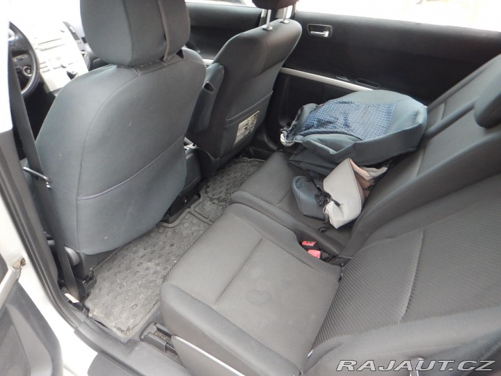Toyota Corolla Verso 1.6 VVTi, KLIMA 2005