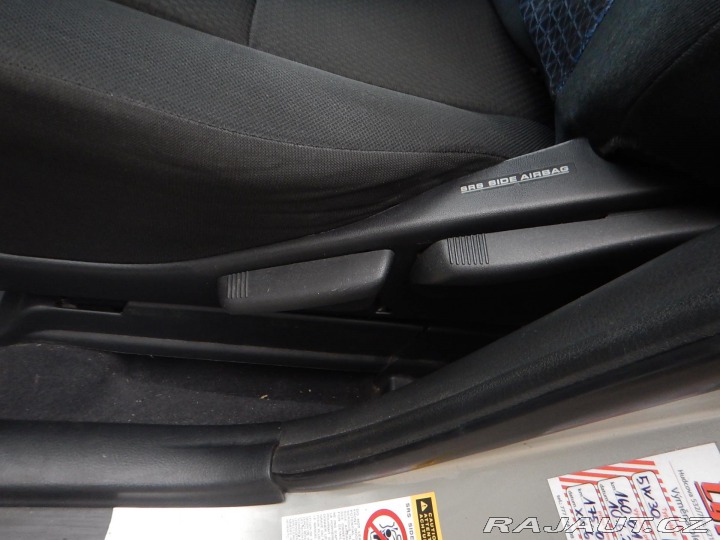 Toyota Corolla Verso 1.6 VVTi, KLIMA 2005