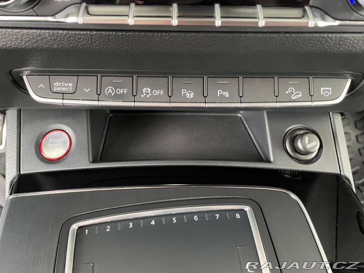 Audi SQ5 3,0TFSI 260kW*Webasto*Mat 2017
