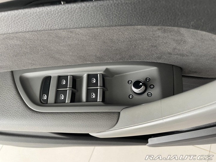 Audi SQ5 3,0TFSI 260kW*Webasto*Mat 2017