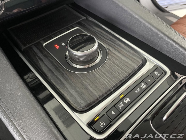Jaguar F-Pace 30d AWD*221kW*Panorama*Ta 2017