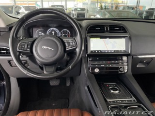 Jaguar F-Pace 30d AWD*221kW*Panorama*Ta 2017