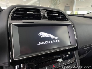 Jaguar F-Pace 30d AWD*221kW*Panorama*Ta 2017