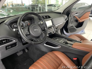 Jaguar F-Pace 30d AWD*221kW*Panorama*Ta 2017