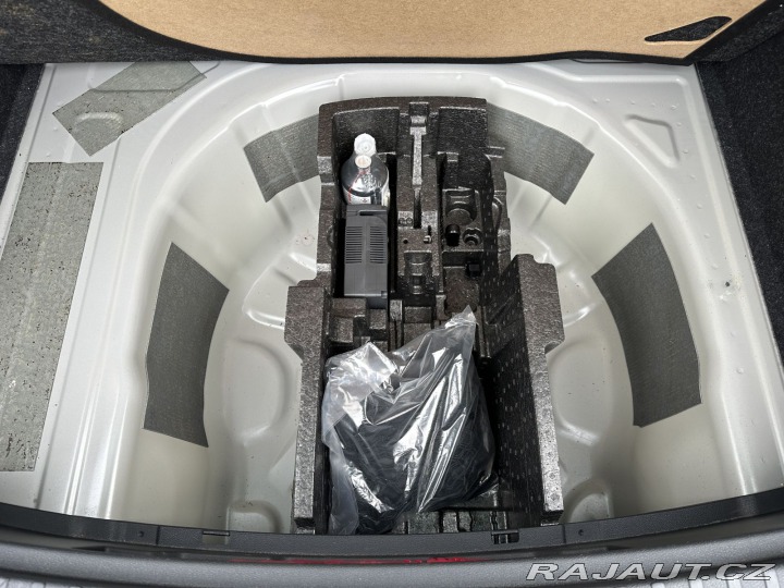 Škoda Scala 1,0TSI 85kW DSG STYLE 1.M 2019