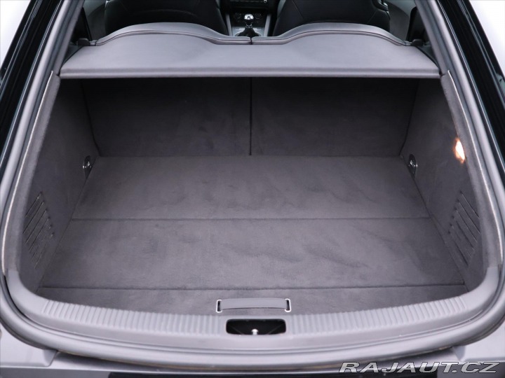 Audi TT 2,0 TFSI 147kW S-Line Xen 2010