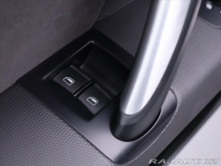 Audi TT 2,0 TFSI 147kW S-Line Xen 2010
