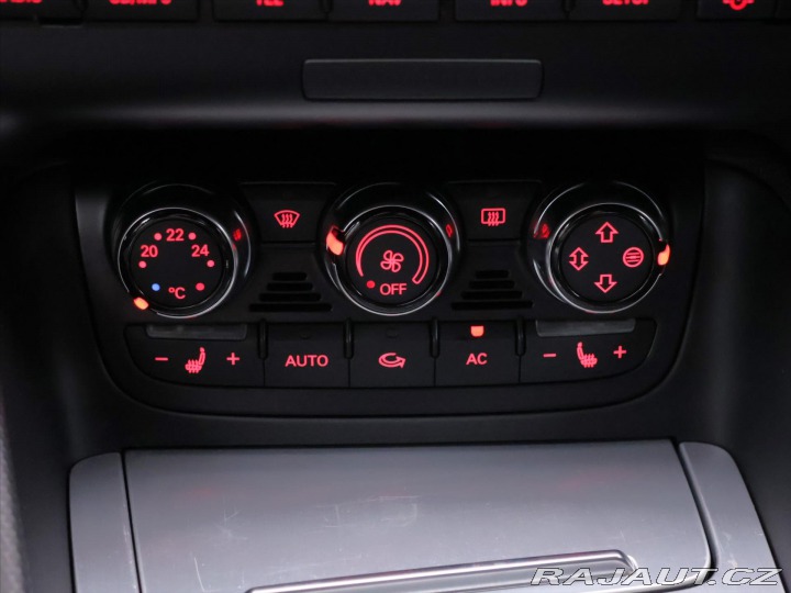 Audi TT 2,0 TFSI 147kW S-Line Xen 2010