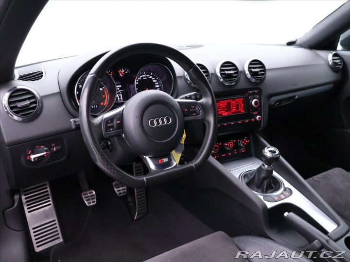 Audi TT 2,0 TFSI 147kW S-Line Xen 2010