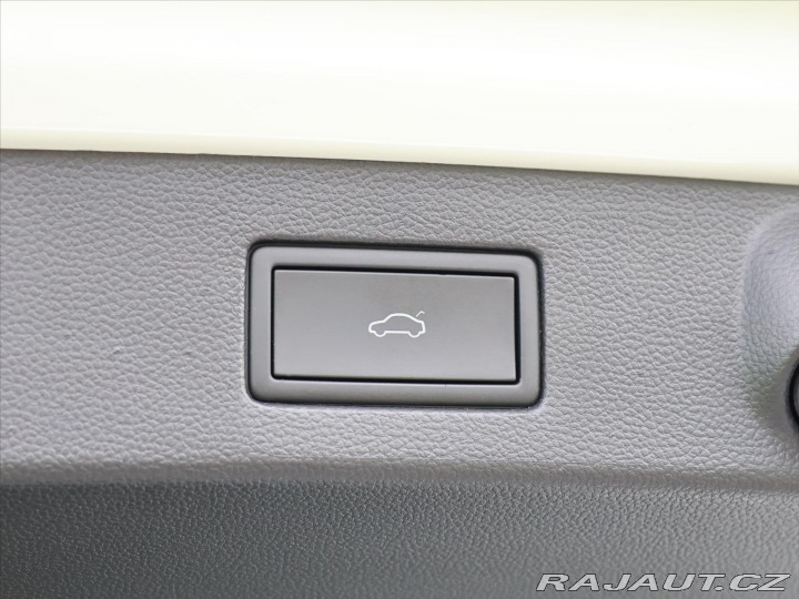 Volkswagen Arteon 2,0 TSI 206kW R-line DSG 2022