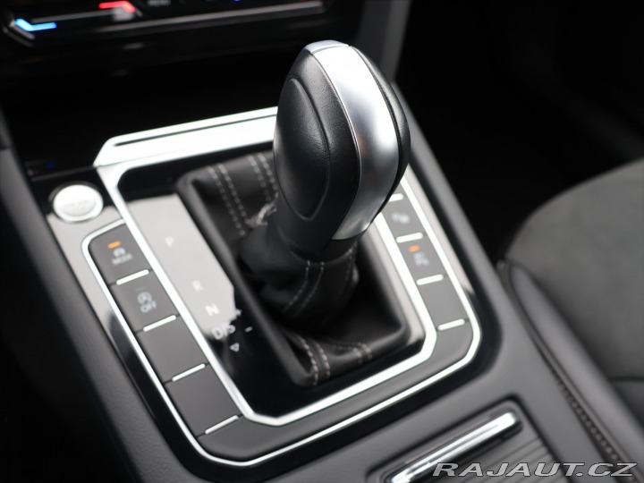 Volkswagen Arteon 2,0 TSI 206kW R-line DSG 2022