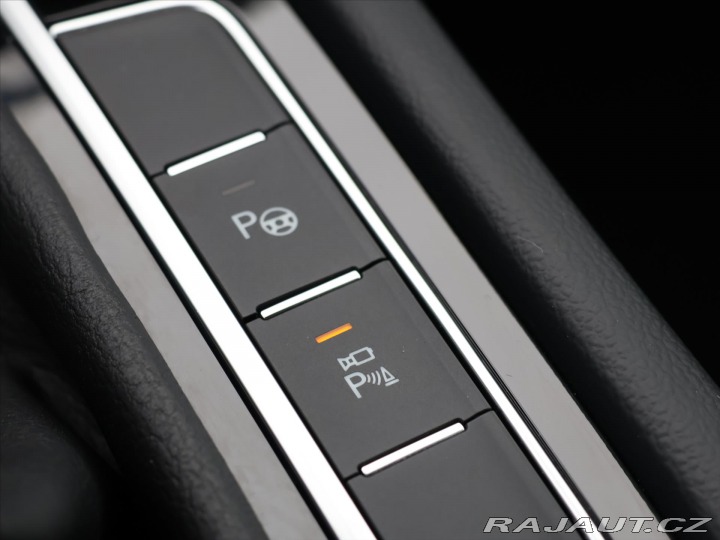 Volkswagen Arteon 2,0 TSI 206kW R-line DSG 2022