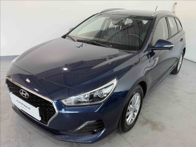 Hyundai i30 1,6 CRDI COMFORT PO SERVI