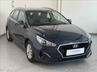Hyundai i30 1,6 CRDI COMFORT PO SERVI 2019