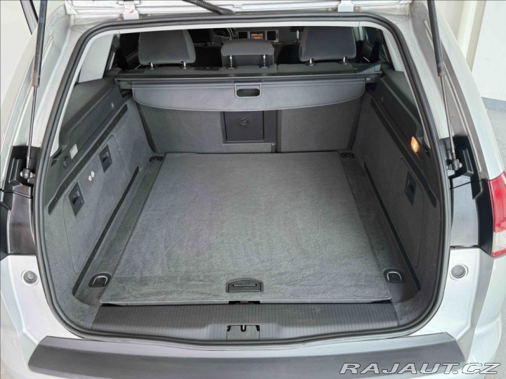 Opel Vectra 2,2 i AT combi EURO 4 Ser 2004