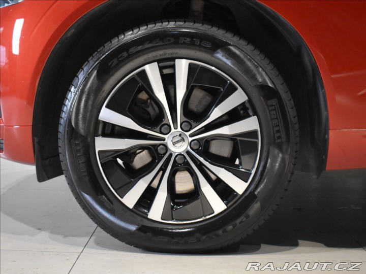 Volvo XC60 2,0 B4 AWD Core Bezklíč 2022