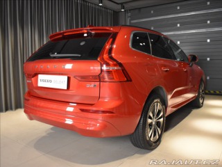 Volvo XC60 2,0 B4 AWD Core Bezklíč 2022