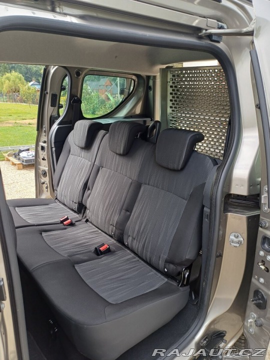 Dacia Dokker 1,6 benzin 2024 najeto 2013