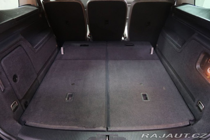 Volkswagen Sharan 2.0TDi,135kW,Manuál 2015