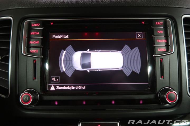 Volkswagen Sharan 2.0TDi,135kW,Manuál 2015
