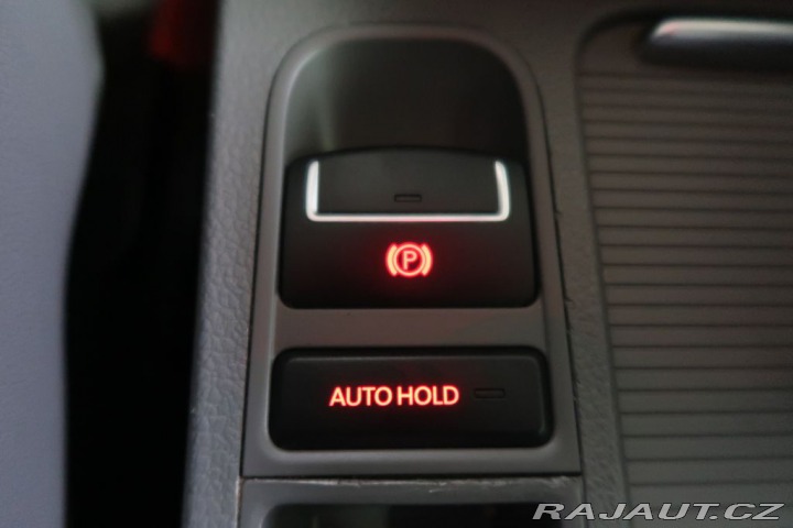 Volkswagen Sharan 2.0TDi,135kW,Manuál 2015