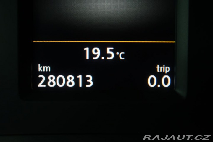Volkswagen Sharan 2.0TDi,135kW,Manuál 2015