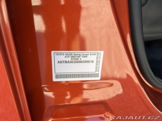 Toyota Hilux 2.8D-4D Sport 4x4 2023