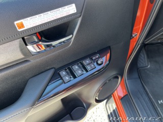 Toyota Hilux 2.8D-4D Sport 4x4 2023