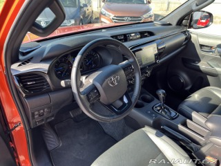 Toyota Hilux 2.8D-4D Sport 4x4 2023