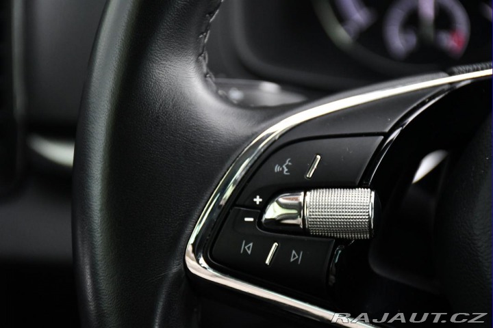Škoda Karoq 1.5TSi STYLE 2xALU 2021