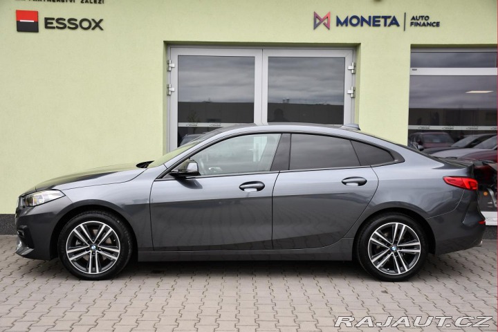 BMW 2 218d VIRTUAL HUD LED TAŽN 2021