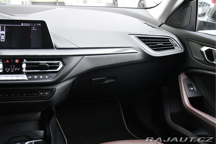 BMW 2 218d VIRTUAL HUD LED TAŽN 2021