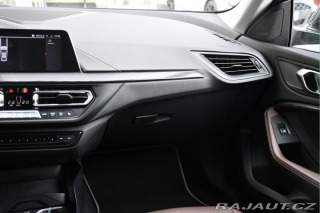 BMW 2 218d VIRTUAL HUD LED TAŽN 2021