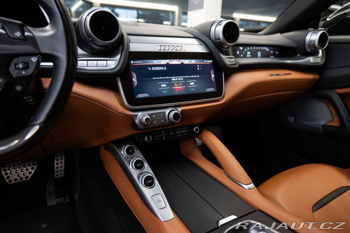 Ferrari Ostatní modely GTC4 Lusso 2017