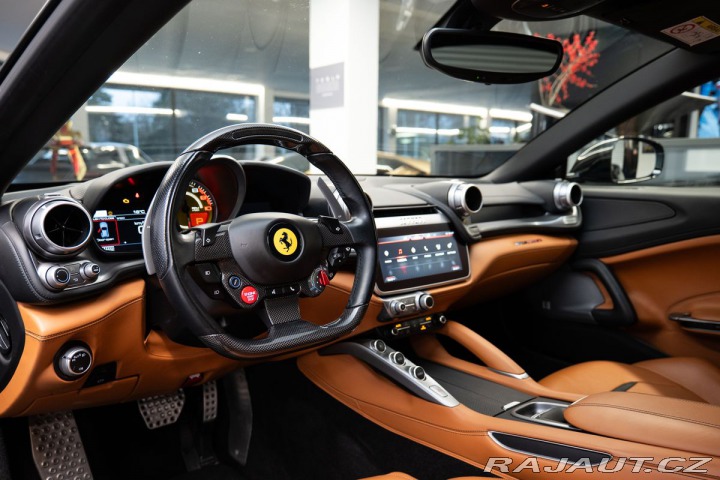 Ferrari Ostatní modely GTC4 Lusso 2017