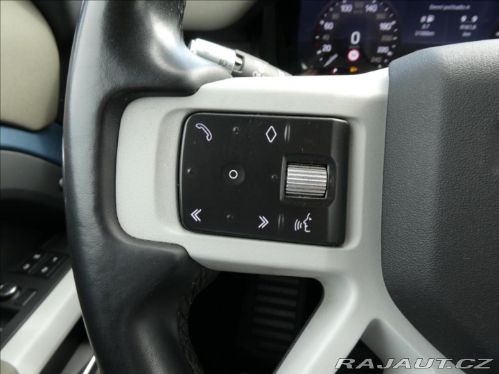 Land Rover Defender 2,0 D200 SE,1MAJ, ČR,Tažn 2020