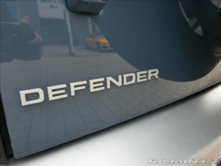 Land Rover Defender 2,0 D200 SE,1MAJ, ČR,Tažn 2020