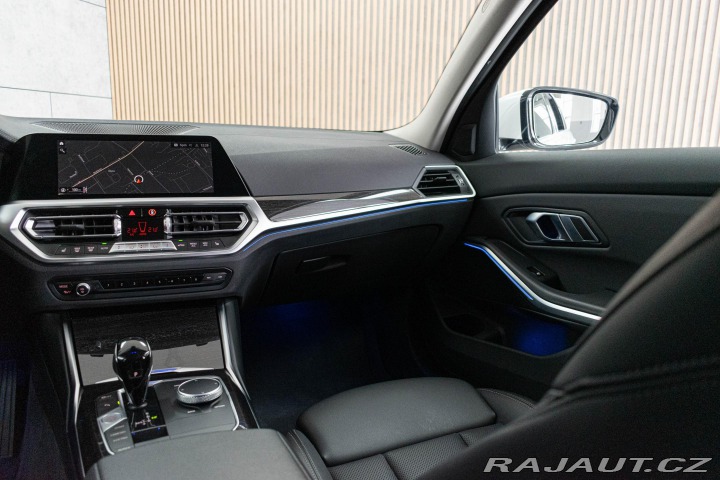 BMW 3 320d xD LUXURY*TAŽNÉ*ČR 1 2022