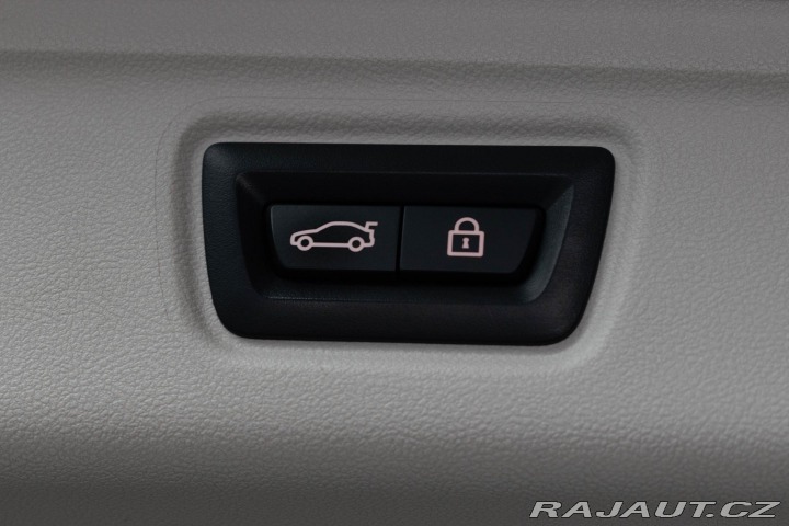 BMW 3 320d xD LUXURY*TAŽNÉ*ČR 1 2022