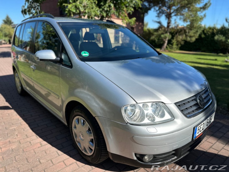 Volkswagen Touran 2.0Tdi 100kw 7- míst