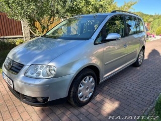 Volkswagen Touran 2.0Tdi 100kw 7- míst 2003