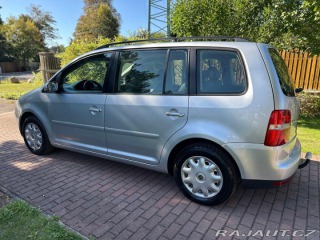 Volkswagen Touran 2.0Tdi 100kw 7- míst 2003