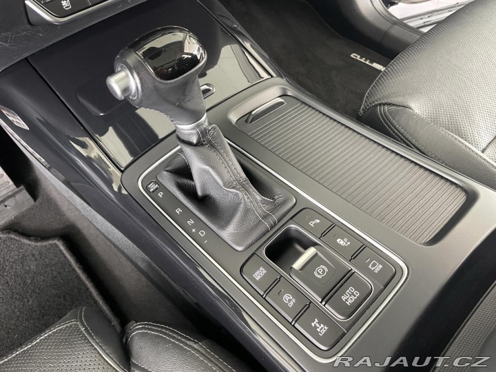 Kia Sorento 2,2CRDi 4WD*Max.Výbava*To 2017